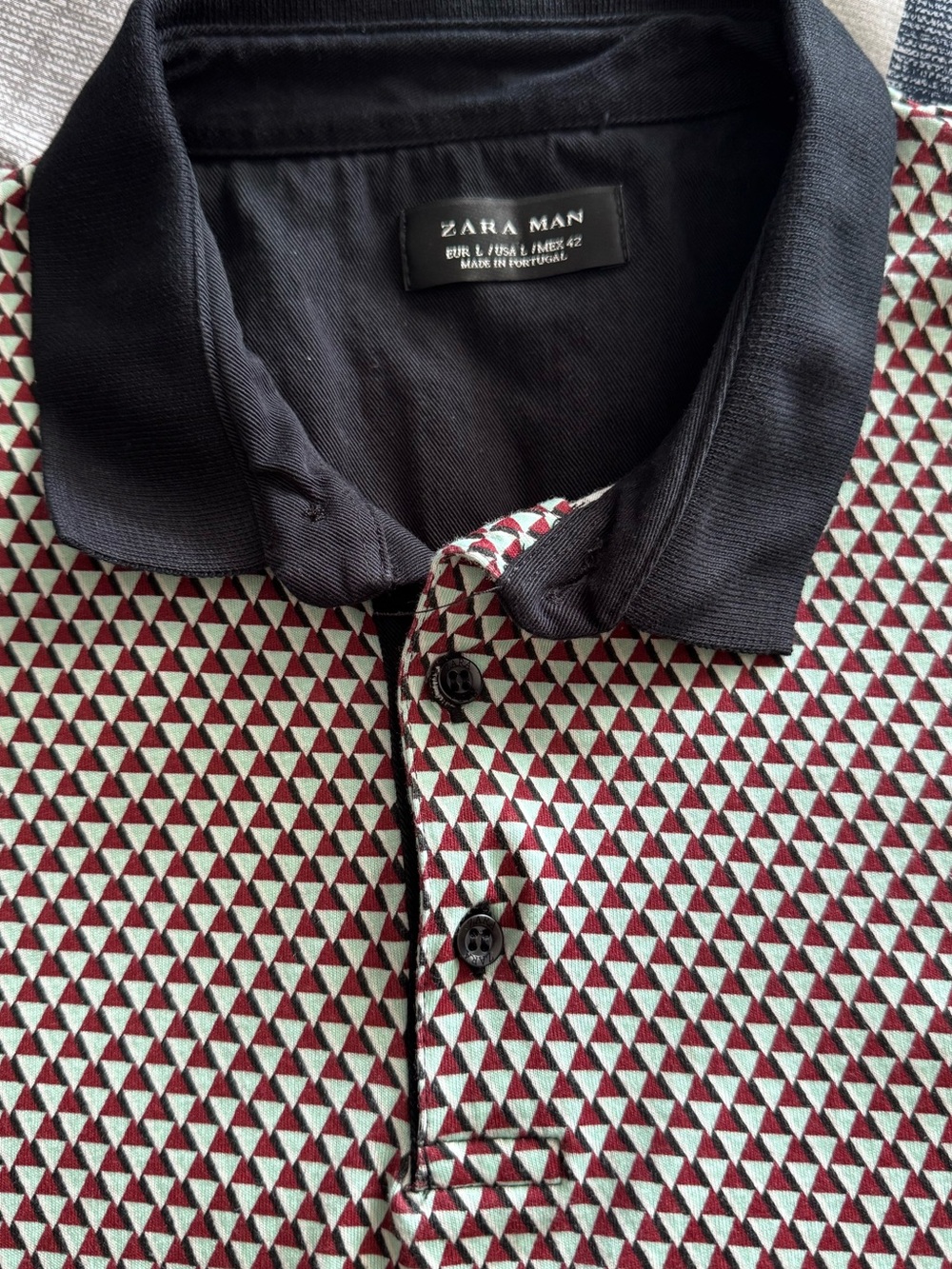 Zara Man Geometric Print Polo